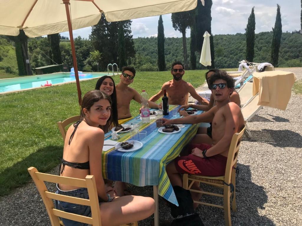 Casa Vacanze Podere Marilla Peccioli Exteriör bild