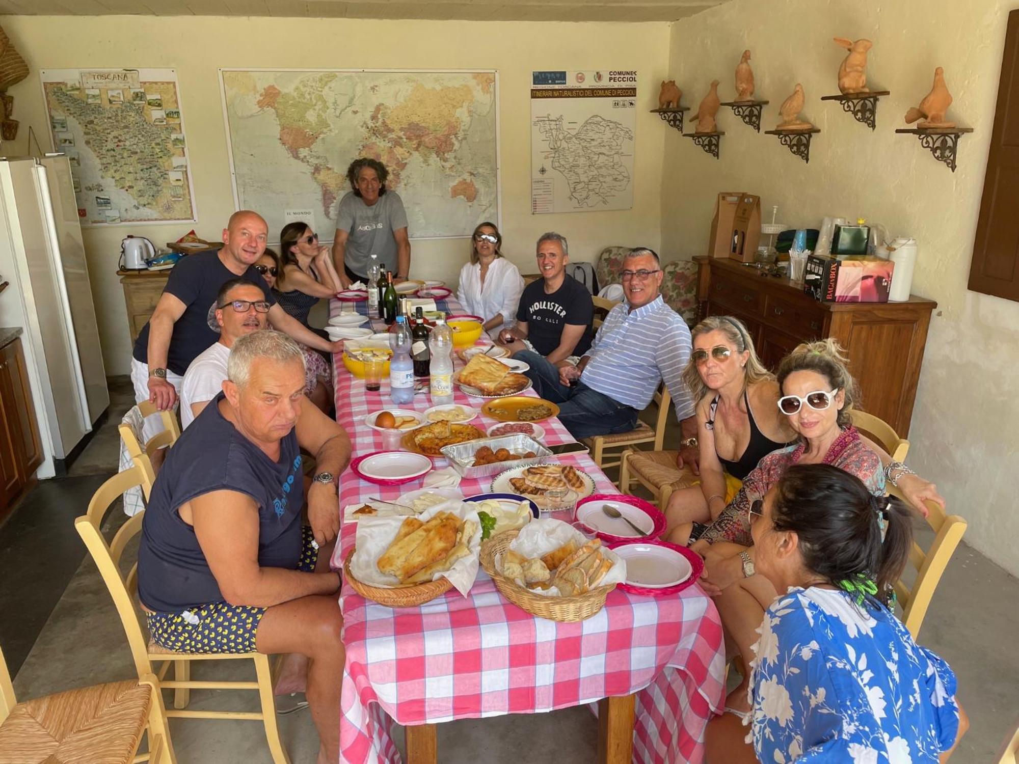 Casa Vacanze Podere Marilla Peccioli Exteriör bild