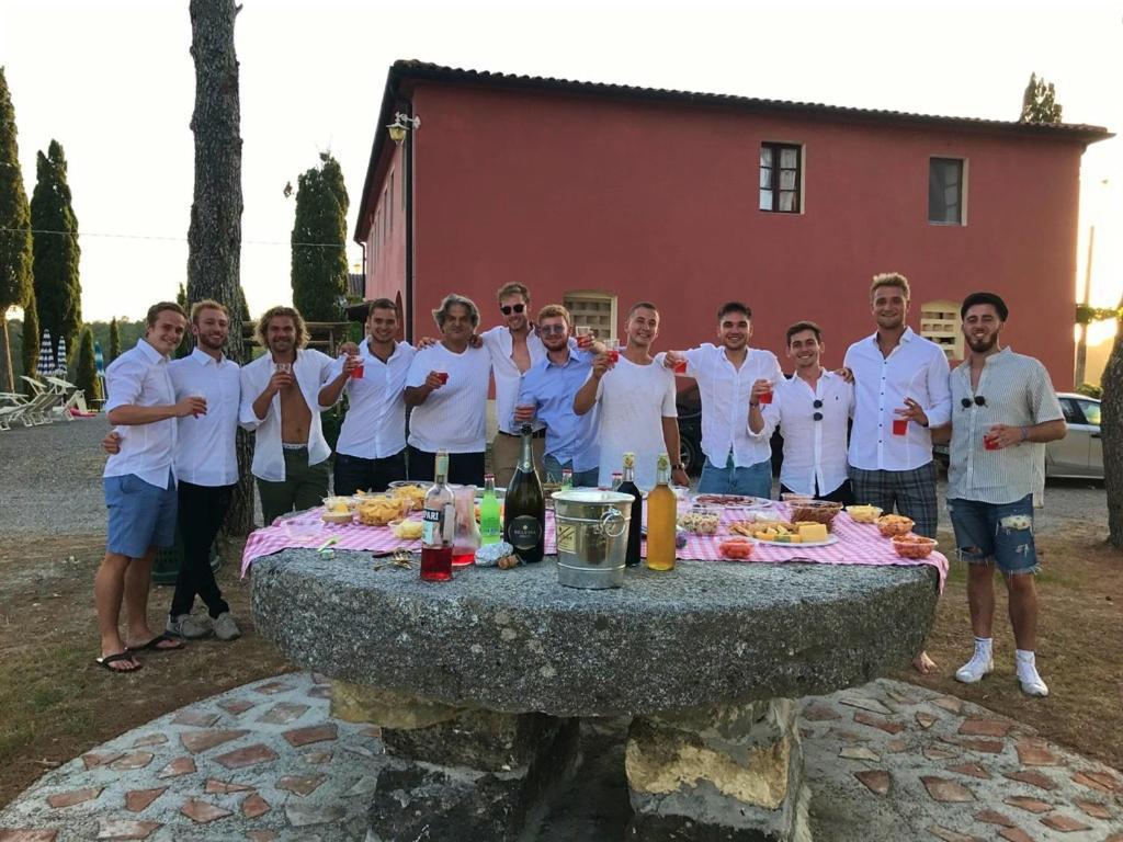 Casa Vacanze Podere Marilla Peccioli Exteriör bild